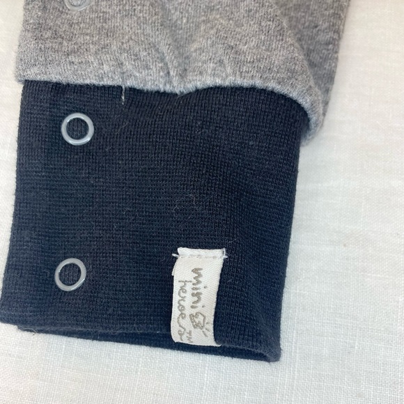 Canada Baby Boy Playsuit Onsie - Picture 5 of 7